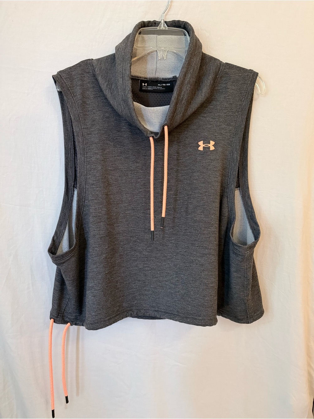Muscle Tee Sporty Streetwear Sleeveless Cowl Neck Crop Sweatshirt Under Armour